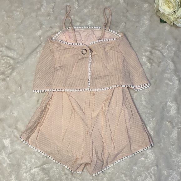 PRIVATE BOUTIQUE BABY PINK DETAIL ROMPER - Picture 2 of 3